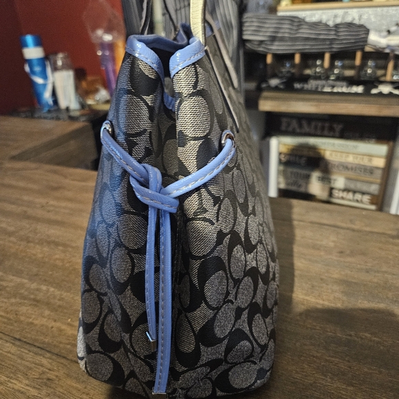 Coach Signature Stripe Coated Canvas Large Shoulder Bag - Picture 6 of 13